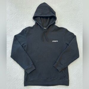 Patagonia Men’s Uprisal Hooded Logo Sweatshirt Black Size Medium